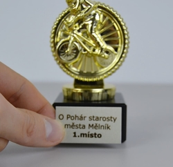 BMX soška na mramorovém podstavci 11 cm