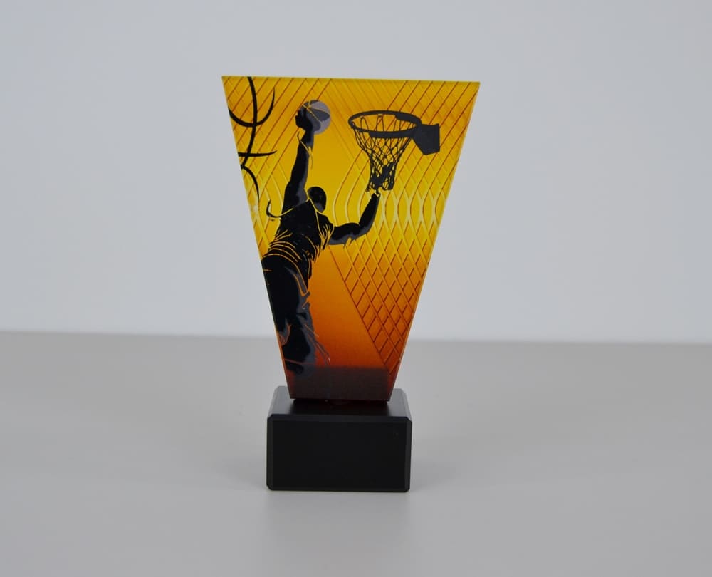 Skleněná basketbalová trofej 15 cm