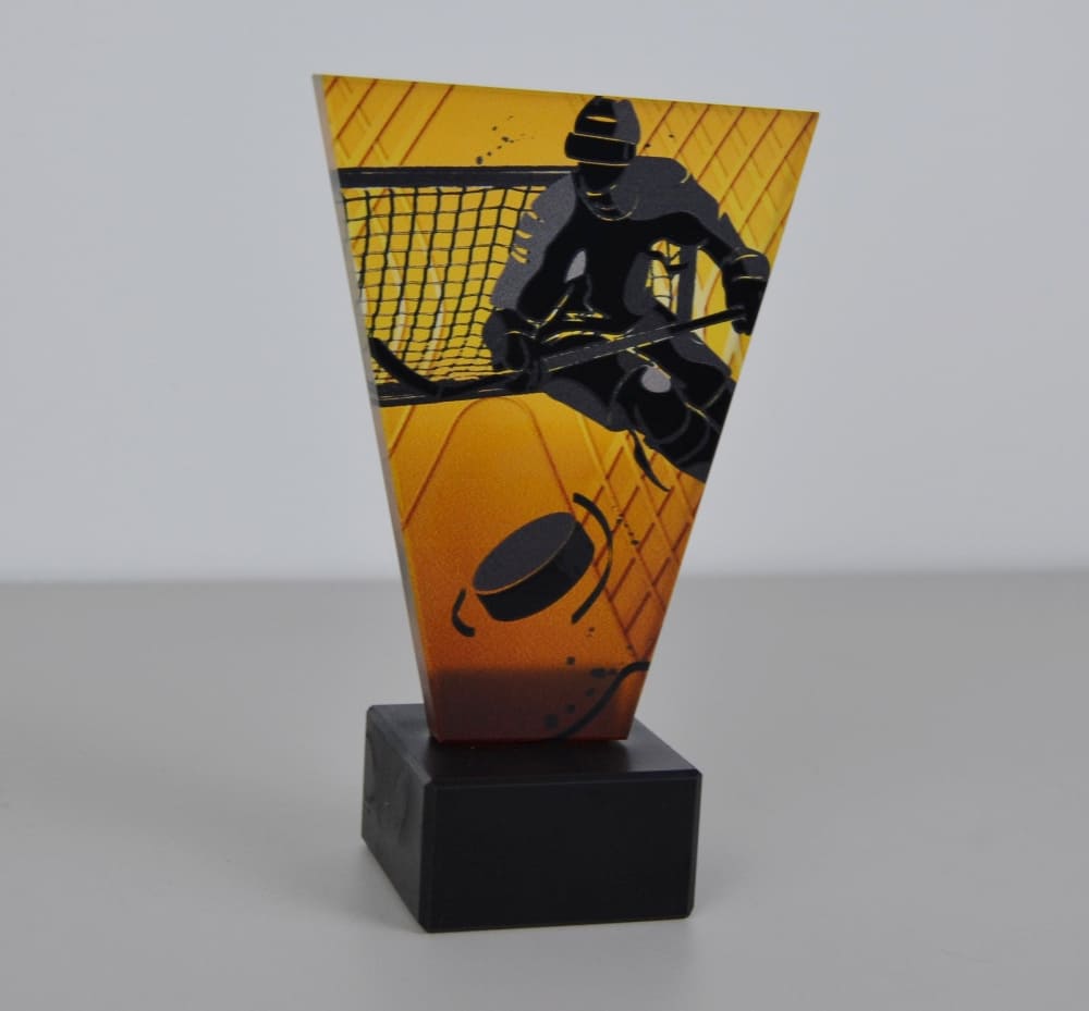 Skleněná hokejová trofej 15 cm - hráč
