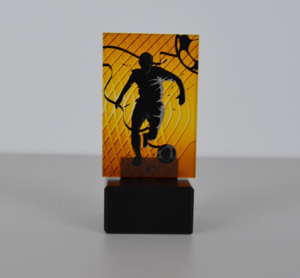 Skleněná fotbalová trofej 12 cm - hráč II